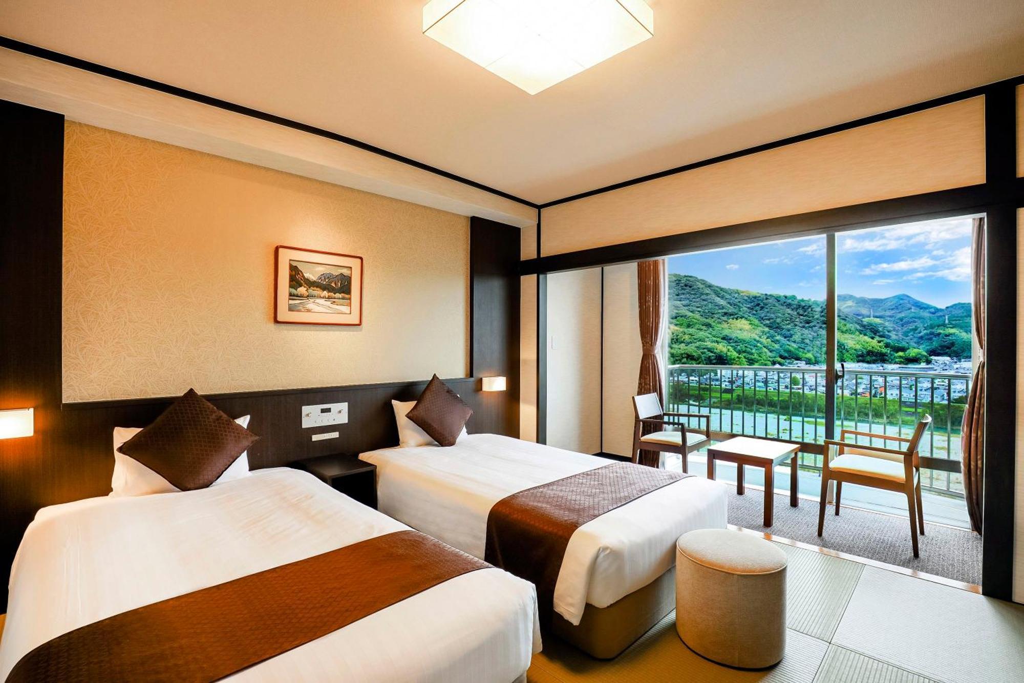 Kamenoi Hotel Kochi Ino Bagian luar foto